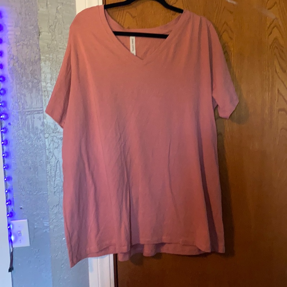 Super cute mauve tee! Great basic for fall! Gently used! Bought from boutique!